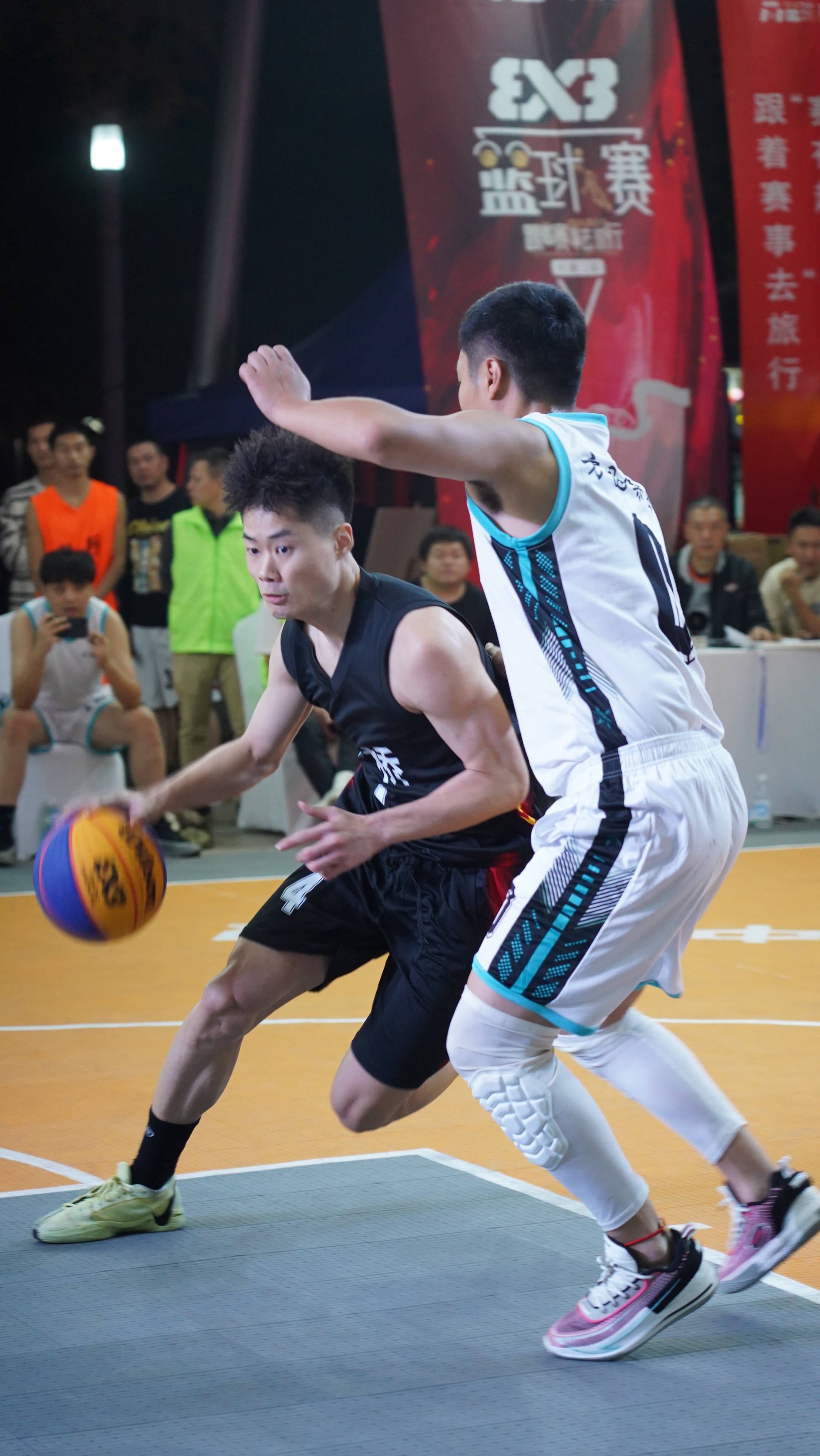 全国青少年篮球挑战赛，青春激情燃烧赛场